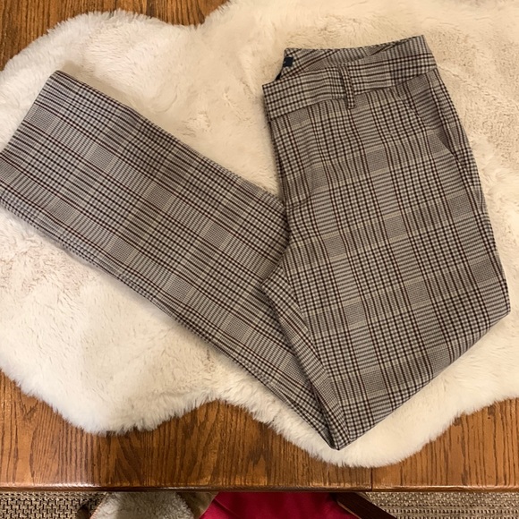 NWOT. Tommy Hilfiger dress pant - Picture 1 of 6